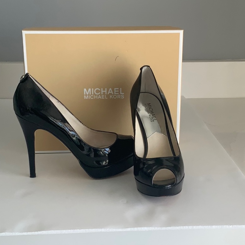 Michael Kors Black Patent Platform Pump